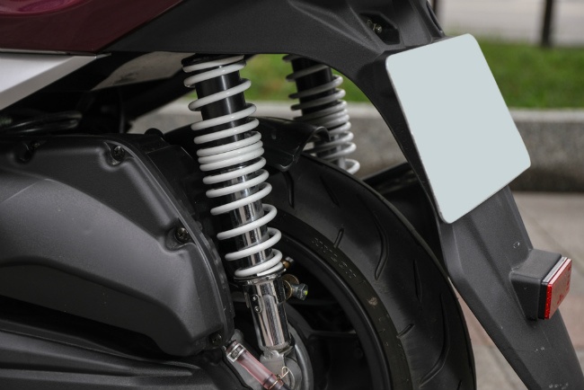 Cận cảnh đối thủ Honda SH Mode giá 53 triệu đồng